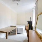 Rent 4 bedroom flat in London