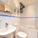 Rent 2 bedroom flat in Woolwich