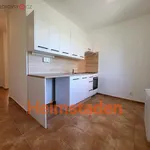 Pronajměte si 3 ložnic/e byt o rozloze 55 m² v Havířov