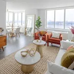 Rent 2 bedroom apartment of 111 m² in New York