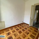 Affitto 6 camera appartamento di 210 m² in Turin