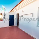 Alquilo 4 dormitorio casa de 140 m² en Canillas de Albaida