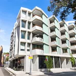 Rent 3 bedroom apartment in surry hills