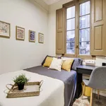 Rent a room of 115 m² in Barcelona