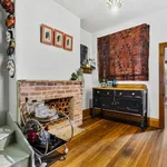 Rent 3 bedroom apartment in Hobart