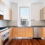 Rent 2 bedroom apartment of 116 m² in New York