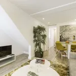 Rent 1 bedroom apartment of 110 m² in lisbon