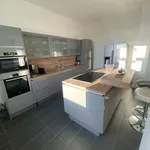 Rent 1 bedroom apartment of 125 m² in Brunswick