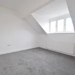 Rent 3 bedroom flat in Wakefield