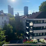 Rent a room of 100 m² in Frankfurt am Main