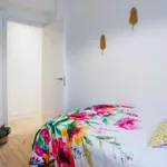 Rent 3 bedroom apartment in Madrid