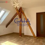 Pronajměte si 5 ložnic/e dům o rozloze 96 m² v Bzenec