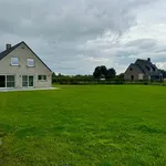 Huur 2 slaapkamer huis van 2499 m² in Zwevezele