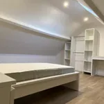 Maison de 70 m² avec 5 chambre(s) en location à Valenciennes