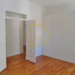 Rent 3 bedroom apartment of 85 m² in Lisbon