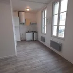 Rent 1 bedroom apartment of 32 m² in Châtellerault