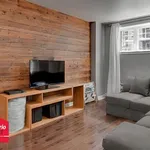 9 bedroom apartment of 936 sq. ft in Montreal