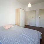 Rent a room in lisbon