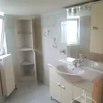 Rent 4 bedroom apartment of 145 m² in Νησί