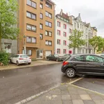 Rent 1 bedroom apartment of 30 m² in Düsseldorf