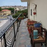 Rent 3 bedroom apartment of 95 m² in Reggio di Calabria