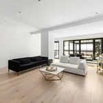 Rent 2 bedroom apartment of 180 m² in New York