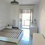 Rent 3 bedroom apartment of 100 m² in Milan