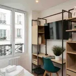 Appartement de 14 m² avec 2 chambre(s) en location à Paris