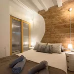 Rent 2 bedroom apartment of 36 m² in barcelona