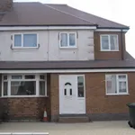 Rent 6 bedroom house in West Midlands