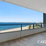 Rent 3 bedroom apartment in Port Melbourne