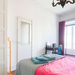 Rent 2 bedroom apartment of 70 m² in lisbon