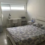 Rent 2 bedroom apartment in Porto