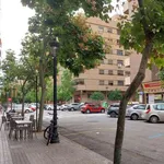 Rent a room of 124 m² in valencia