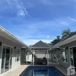 Rent 8 bedroom house of 800 m² in Phuket