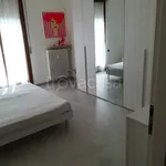 Rent 3 bedroom apartment of 90 m² in Desenzano del Garda