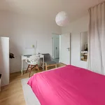 Appartement de 61 m² avec 4 chambre(s) en location à NANTES