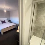 Rent 6 bedroom student apartment in Nottingham