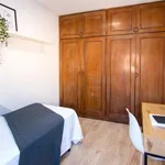 Rent 3 bedroom apartment of 75 m² in granada