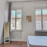 Appartement de 126 m² avec 5 chambre(s) en location à Saint-Étienne