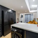 Rent 5 bedroom flat in West Midlands