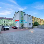 Pronajměte si 3 ložnic/e byt o rozloze 92 m² v Ostrava