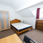 Rent 3 bedroom house in Leeds