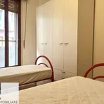 Rent 3 bedroom apartment of 100 m² in Mantova