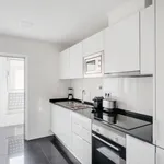 Rent 1 bedroom apartment of 646 m² in Lisbon