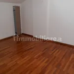 Rent 3 bedroom apartment of 70 m² in Bologna