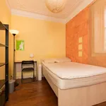 Rent a room in lisbon