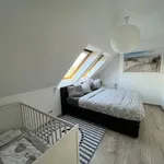 Miete 4 Schlafzimmer wohnung von 105 m² in Chemnitz