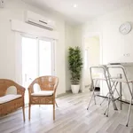 Rent 2 bedroom apartment of 30 m² in barcelona