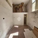 Rent 5 bedroom apartment of 150 m² in Matera